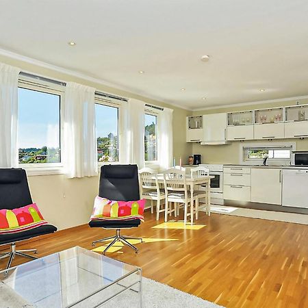 Cozy Apartment In Straumsgrend With Kitchen Bergen Exterior foto