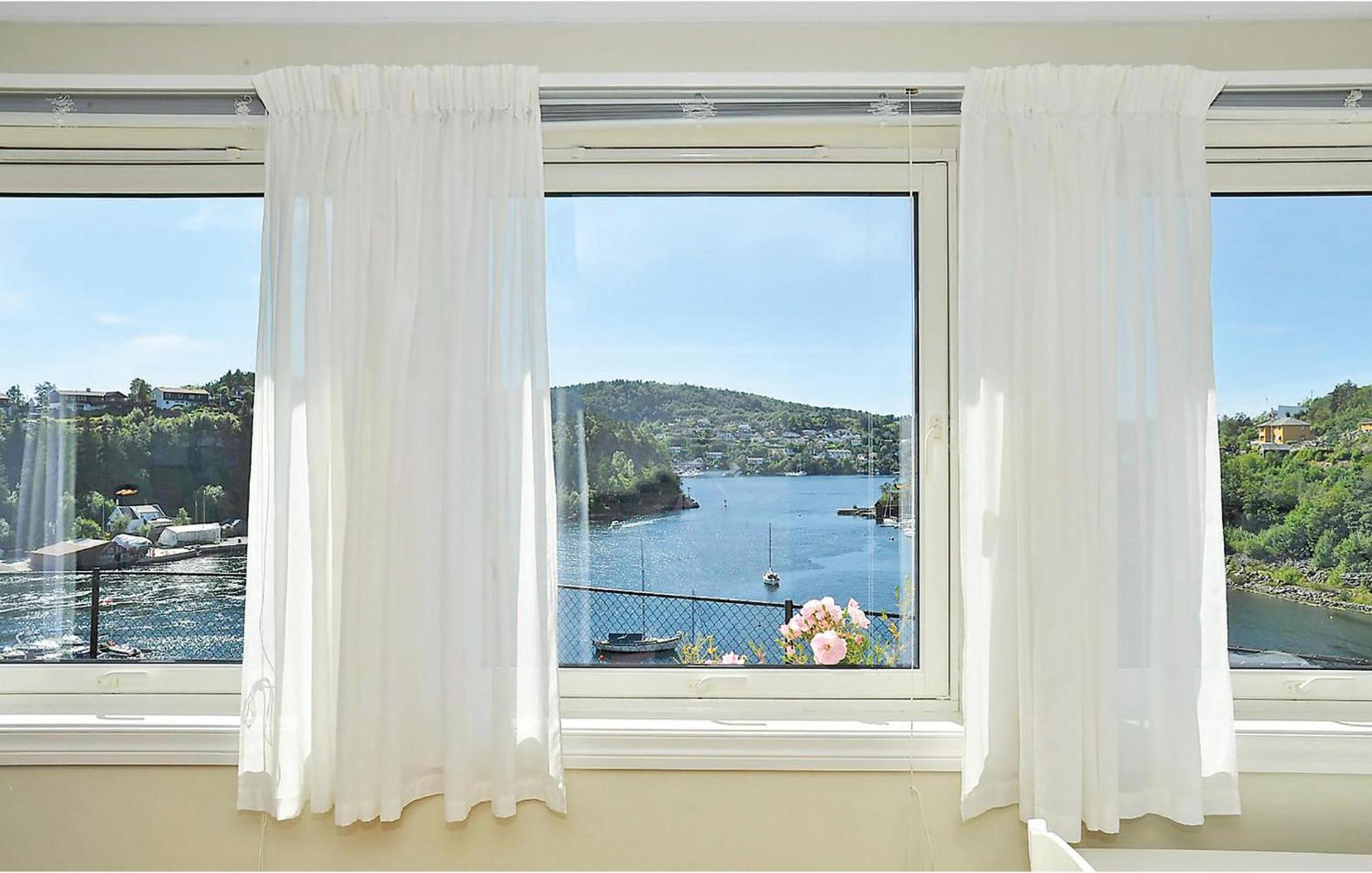 Cozy Apartment In Straumsgrend With Kitchen Bergen Exterior foto